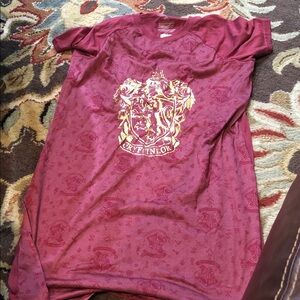 Women’s Short Sleeve Pajama Tee in Burgundy with Crest Print Gryffindor